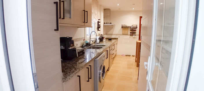 Image No.5-3 Bed Townhouse for sale