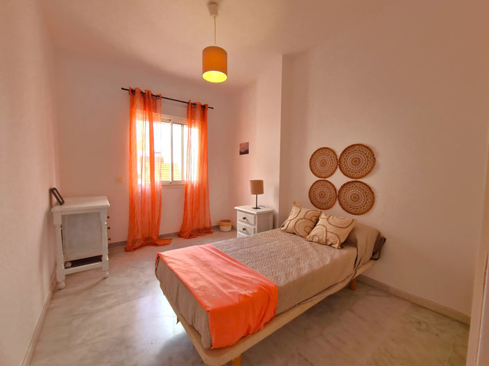 Image No.18-4 Bed Apartment for sale