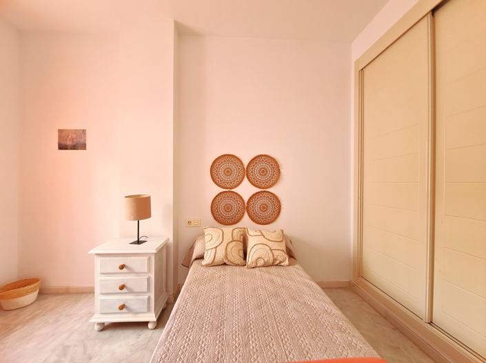 Image No.20-4 Bed Apartment for sale