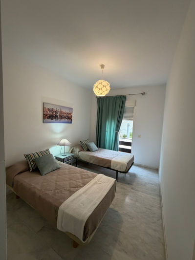 Image No.3-Appartement de 4 chambres à vendre à Estepona