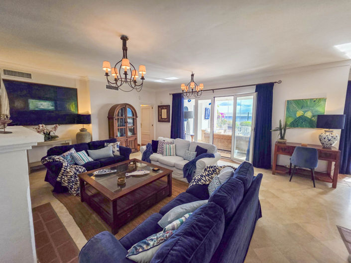 Image No.19-3 Bed Apartment for sale