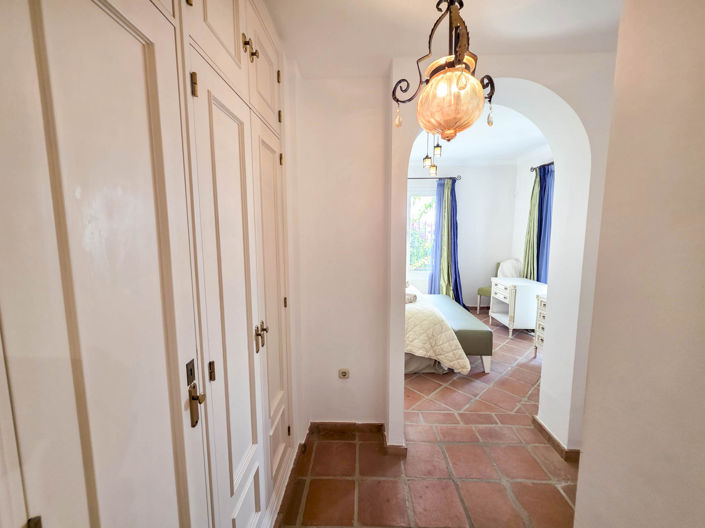 Image No.32-3 Bed Apartment for sale