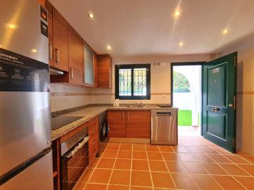 b98le8d7m9k3degpefzhs0lif8u4xzvzhwxtmggyekxx9