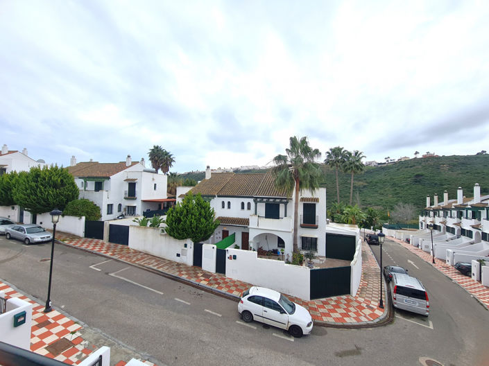 Image No.25-3 Bed House for sale