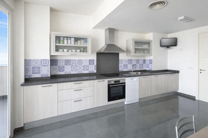 Image No.45-3 Bed Apartment for sale