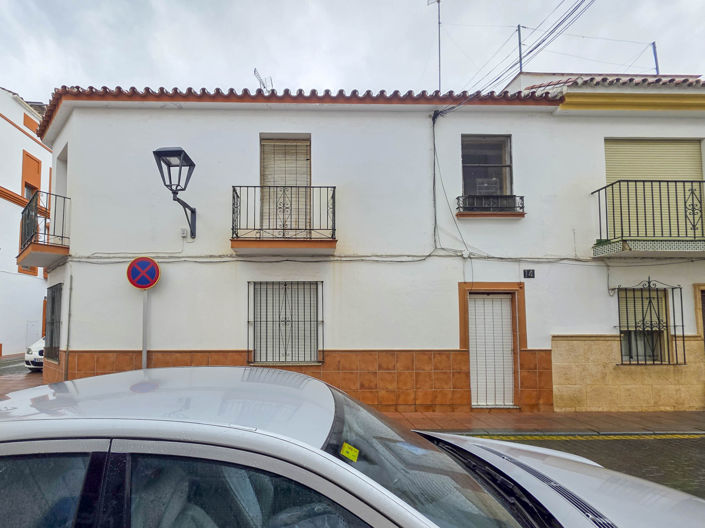Image No.18-5 Bed Townhouse for sale