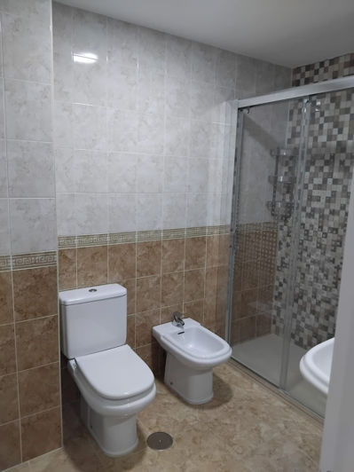 Image No.14-3 Bed Apartment for sale