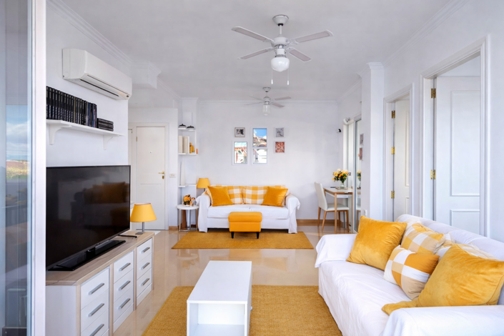 Image No.18-3 Bed Apartment for sale