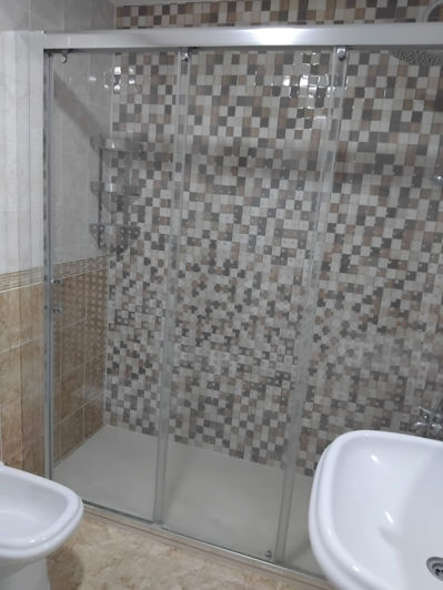 Image No.21-3 Bed Apartment for sale