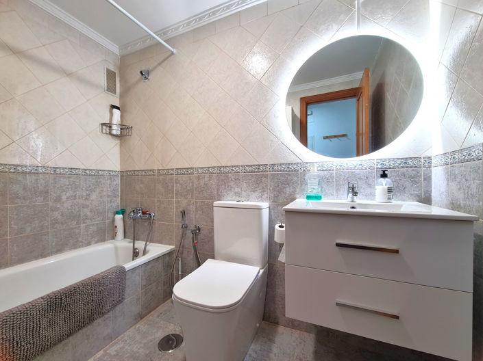 Image No.6-Appartement de 2 chambres à vendre à Estepona