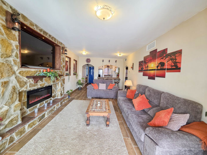 Image No.4-2 Bed Property for sale