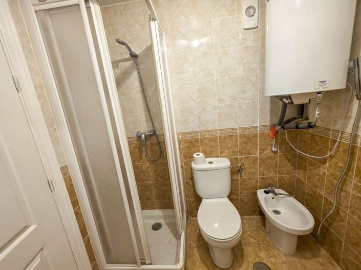 Image No.12-2 Bed Apartment for sale