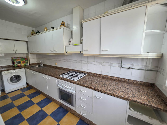 Image No.31-5 Bed Townhouse for sale