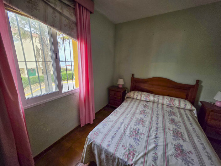 Image No.35-5 Bed Townhouse for sale