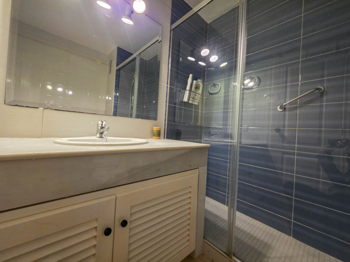 Image No.42-5 Bed Townhouse for sale