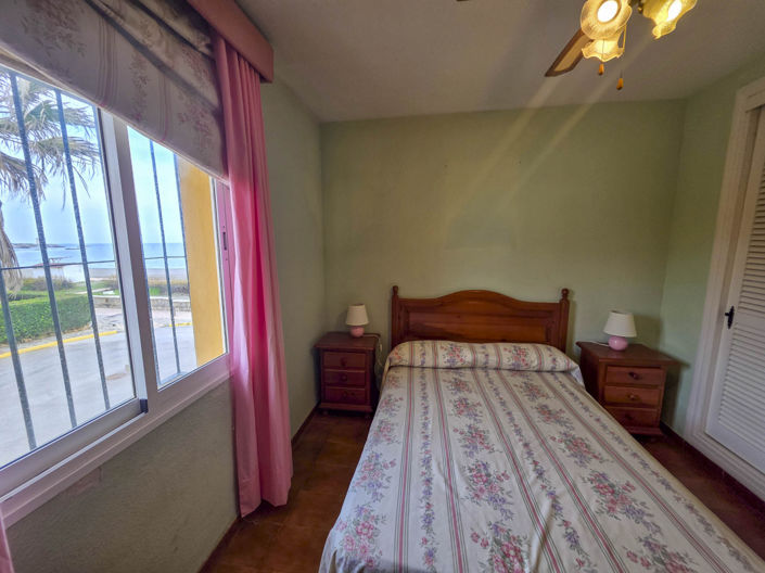 Image No.44-5 Bed Townhouse for sale