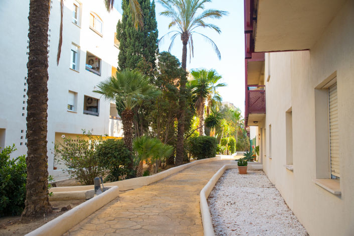 Image No.12-2 Bed Apartment for sale