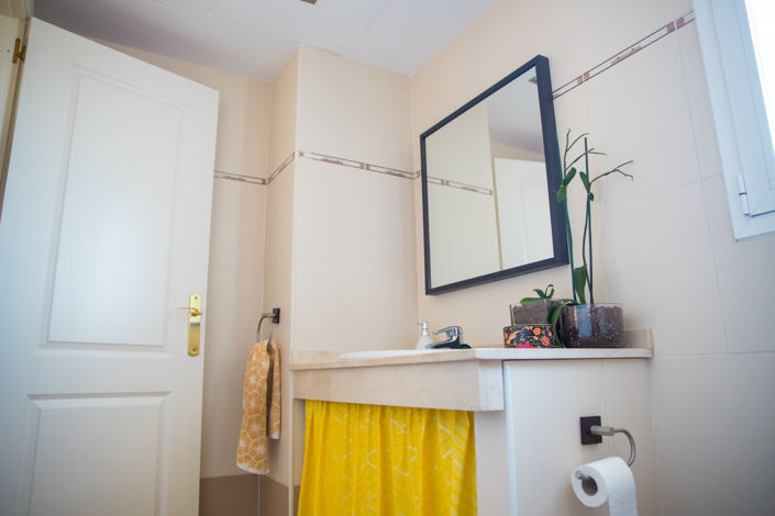 Image No.21-2 Bed Apartment for sale