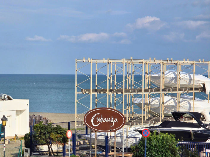 Image No.12-3 Bed Apartment for sale