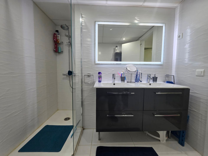 Image No.13-3 Bed Apartment for sale