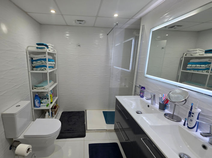 Image No.18-3 Bed Apartment for sale