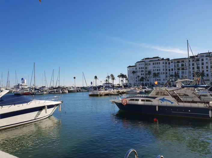 Image No.23-3 Bed Apartment for sale