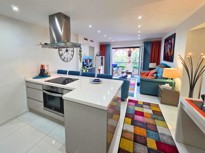 Image No.28-3 Bed Apartment for sale