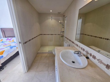 b98le8d7m9k3degpefzhs0lif8u4xzvzhwxtmggyekxx9