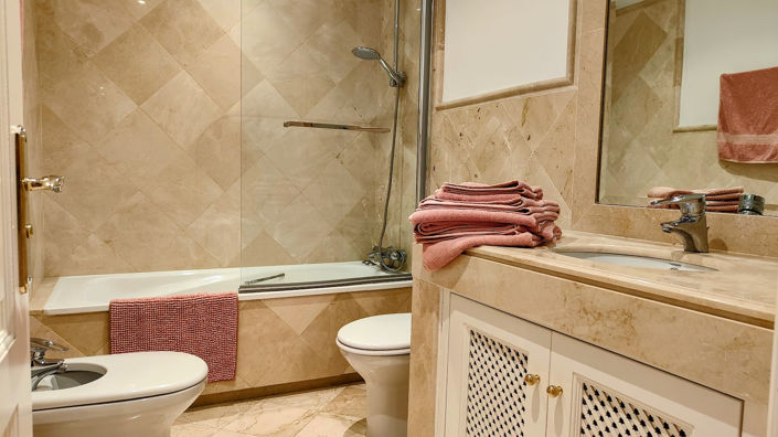 Image No.33-3 Bed Apartment for sale