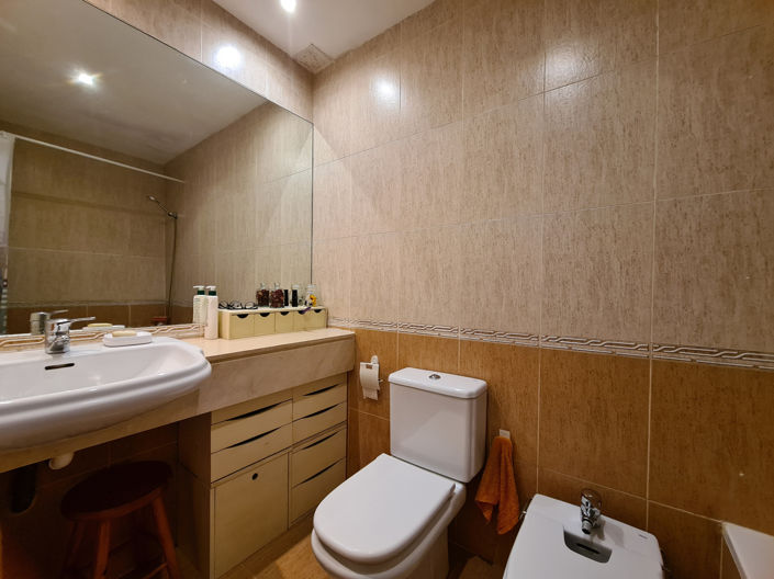 Image No.36-3 Bed House for sale