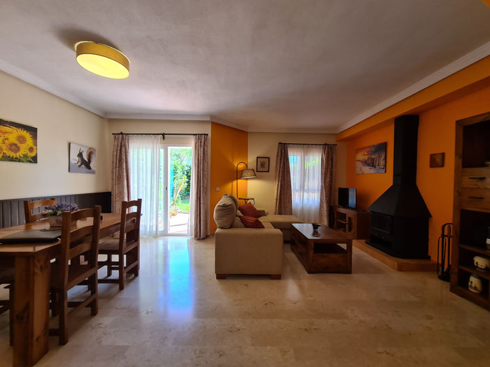 Image No.5-3 Bed House for sale