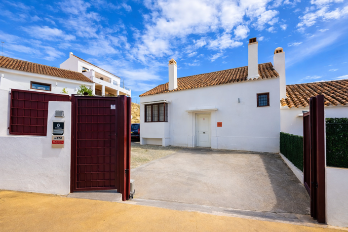 Image No.29-2 Bed House for sale