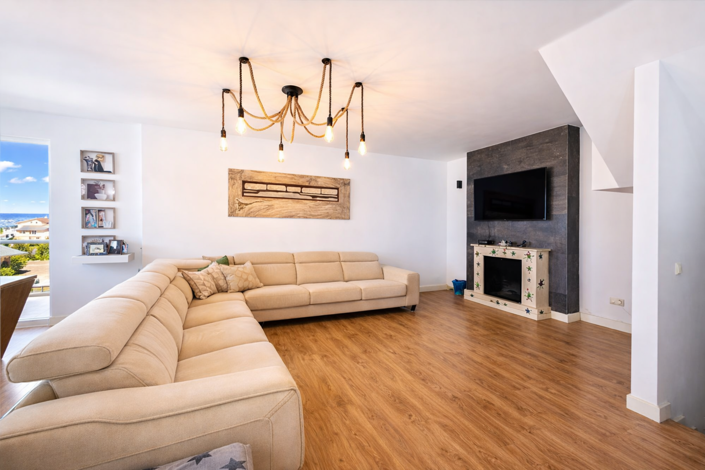 Image No.30-2 Bed House for sale