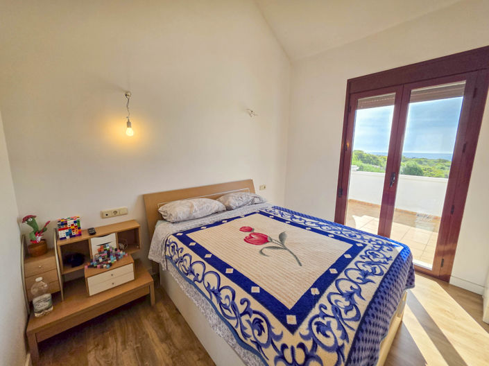 Image No.42-2 Bed House for sale