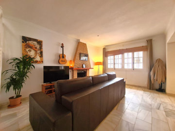 b98le8d7m9k3degpefzhs0lif8u4xzvzhwxtmggyekxx9