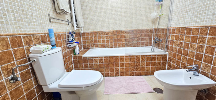 Image No.13-2 Bed Apartment for sale