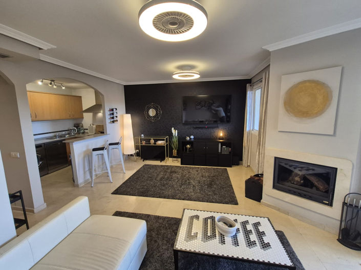 Image No.20-2 Bed Apartment for sale