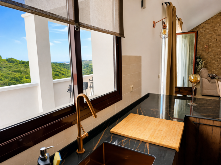 Image No.42-2 Bed Townhouse for sale