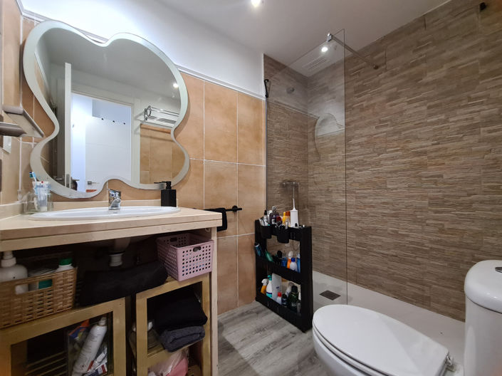 Image No.26-2 Bed Apartment for sale