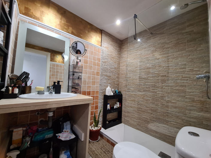 Image No.29-2 Bed Apartment for sale