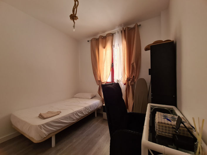 Image No.33-2 Bed Apartment for sale