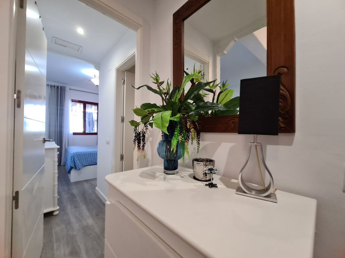 Image No.37-2 Bed Apartment for sale