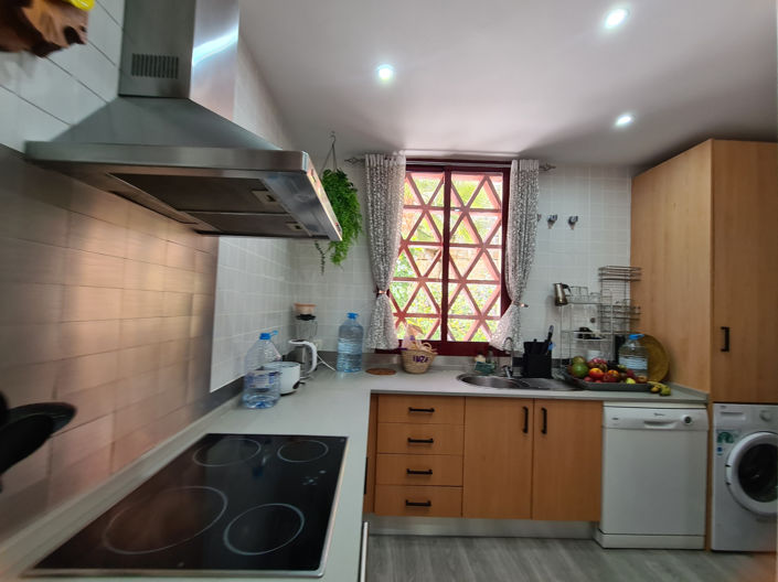 Image No.39-2 Bed Apartment for sale