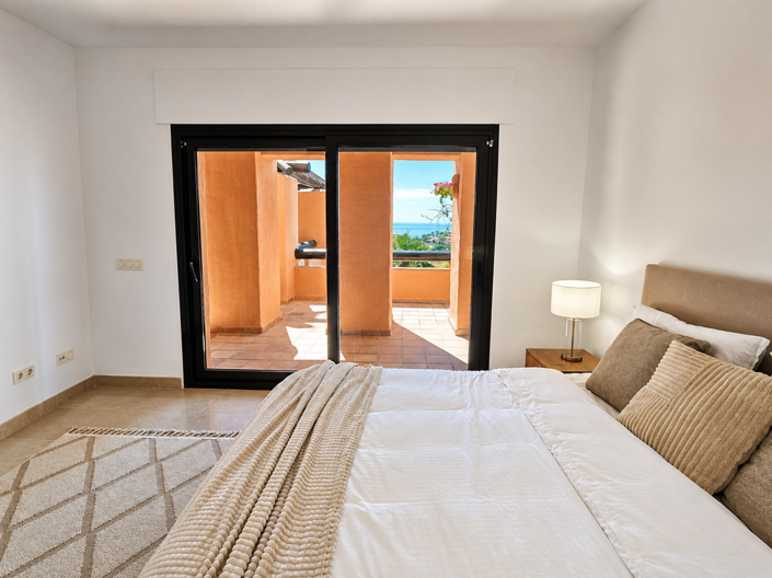 Image No.26-3 Bed Penthouse for sale