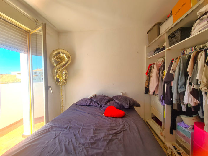 Image No.14-3 Bed House for sale