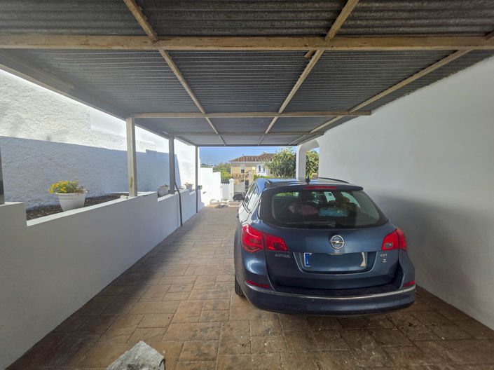 Image No.17-3 Bed House for sale