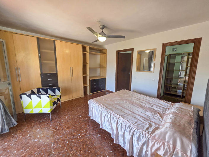 Image No.30-3 Bed House for sale