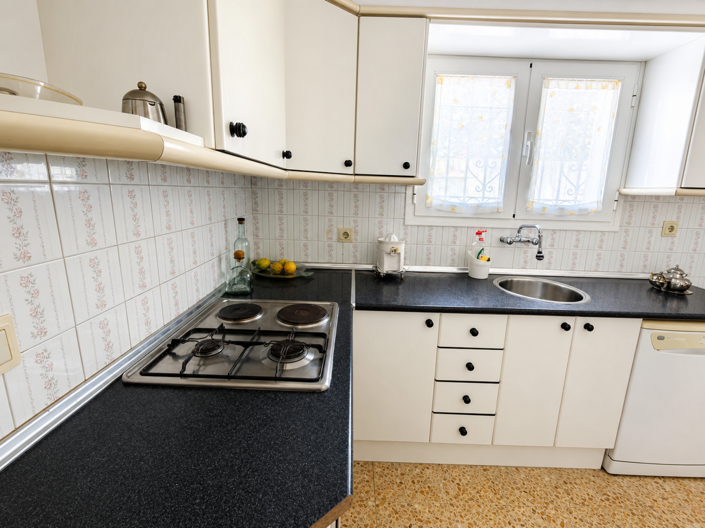 Image No.27-3 Bed House for sale