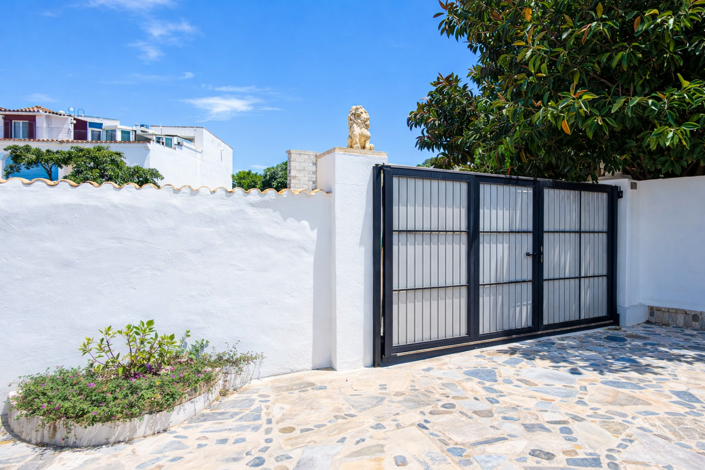 Image No.23-3 Bed Villa for sale