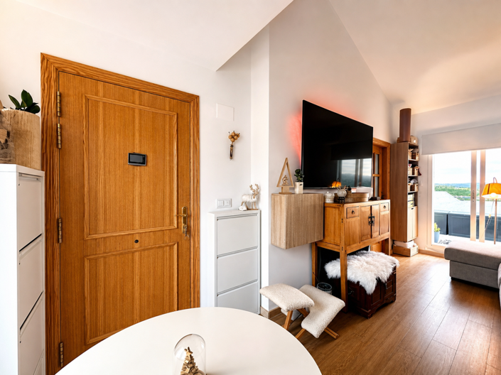 Image No.17-1 Bed Apartment for sale